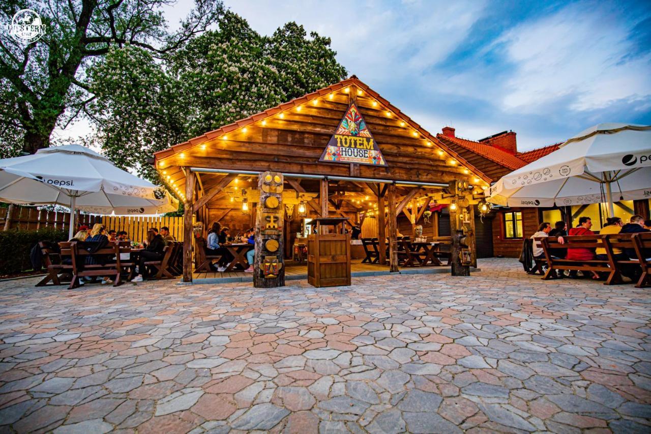 Western Camp 2*
